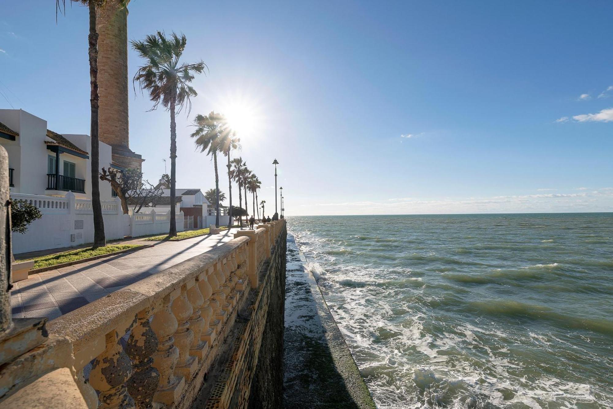 El Paseo Del Faro Villa Chipiona Exteriör bild