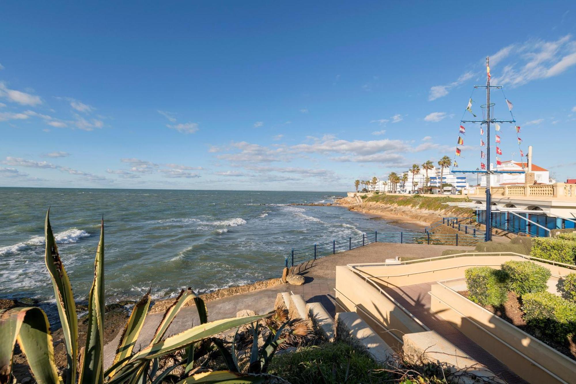 El Paseo Del Faro Villa Chipiona Exteriör bild