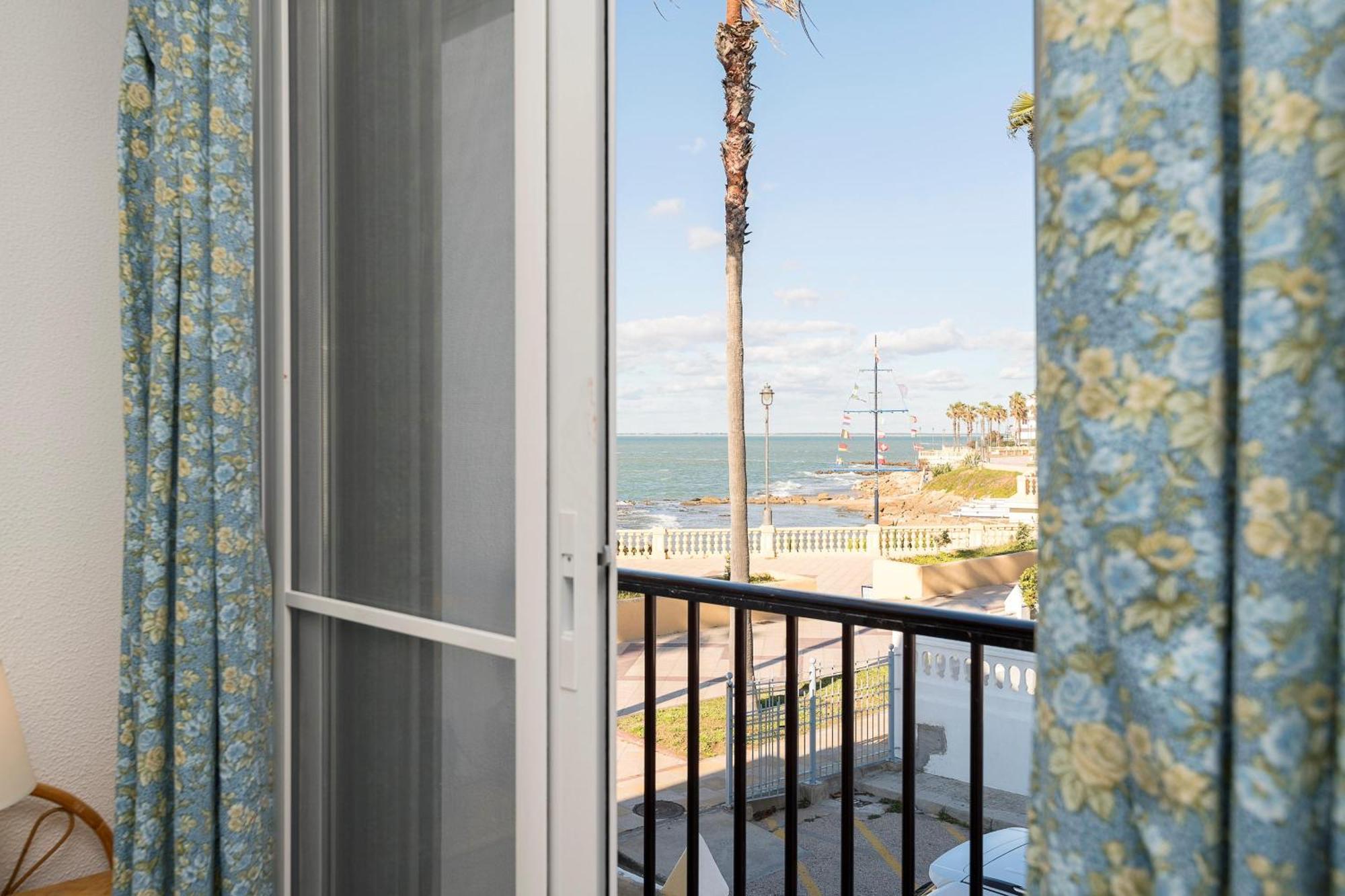 El Paseo Del Faro Villa Chipiona Exteriör bild